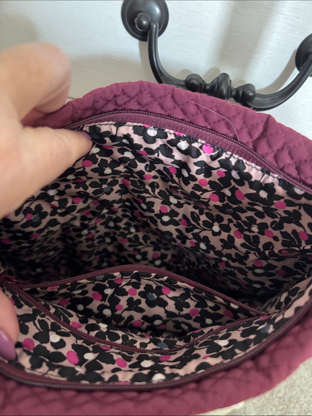 Quilted Crossbody Vera Bradley Shoulder Bag in Berry - Picture 4 of 4